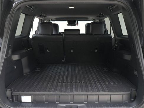 Used 2025 Toyota Land Cruiser image 72