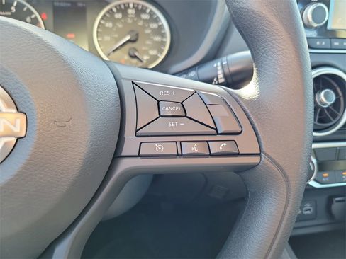 Used 2025 Nissan Sentra S image 24