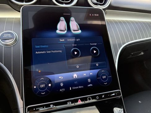 Used 2025 Mercedes-Benz C 300 Sedan image 13