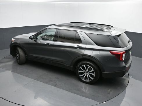 Used 2020 Ford Explorer ST image 41