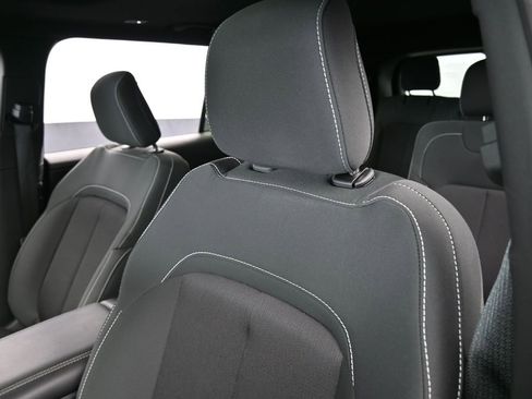 Used 2024 Jeep Grand Cherokee L Laredo image 15