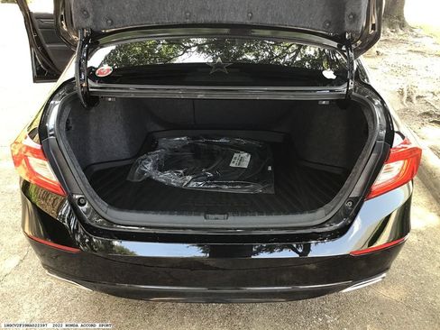 Used 2022 Honda Accord Sport image 10