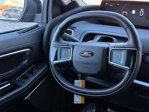 New 2025 Ford Expedition Platinum w/ Stealth Performance Package image 10