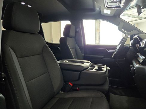 Used 2023 Chevrolet Silverado 1500 LT AWD/4WD image 27