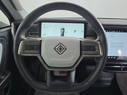 Used 2023 Rivian R1S Adventure AWD/4WD image 28