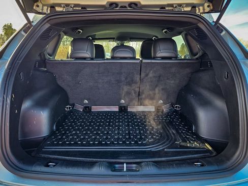 Certified 2024 Jeep Compass Latitude image 32