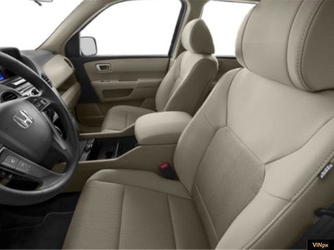 Used 2014 Honda Pilot EX image 4
