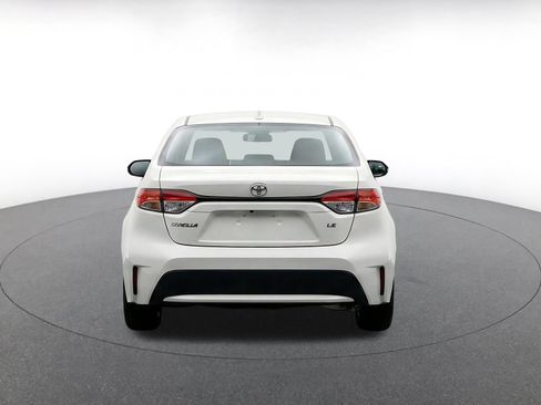 Used 2025 Toyota Corolla LE FWD image 8