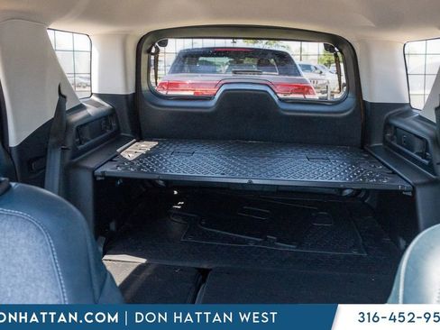 Used 2022 Ford Bronco Sport Outer Banks w/ Tech Package AWD/4WD image 18