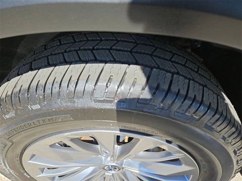 Used 2024 MAZDA CX-90 3.3 Turbo w/ Preferred Plus image 27