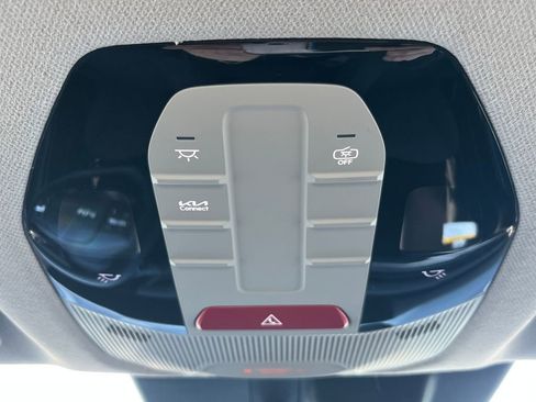 New 2026 Kia K4 LXS image 31