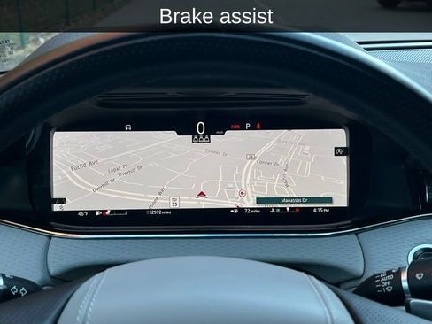 Used 2023 Land Rover Range Rover Evoque R-Dynamic S image 3