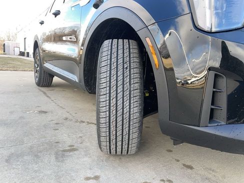 New 2026 Kia Sorento S image 17