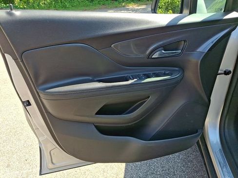 Used 2019 Buick Encore Preferred FWD image 14
