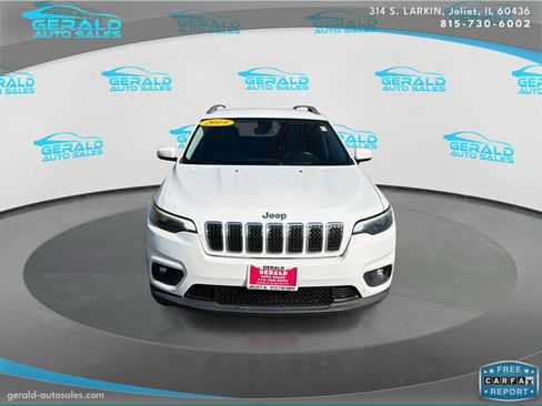 Used 2019 Jeep Cherokee Latitude Plus w/ Comfort/Convenience Group image 2