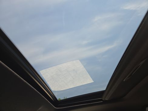 Used 2021 INFINITI QX80 Sensory w/ Cargo Package image 17