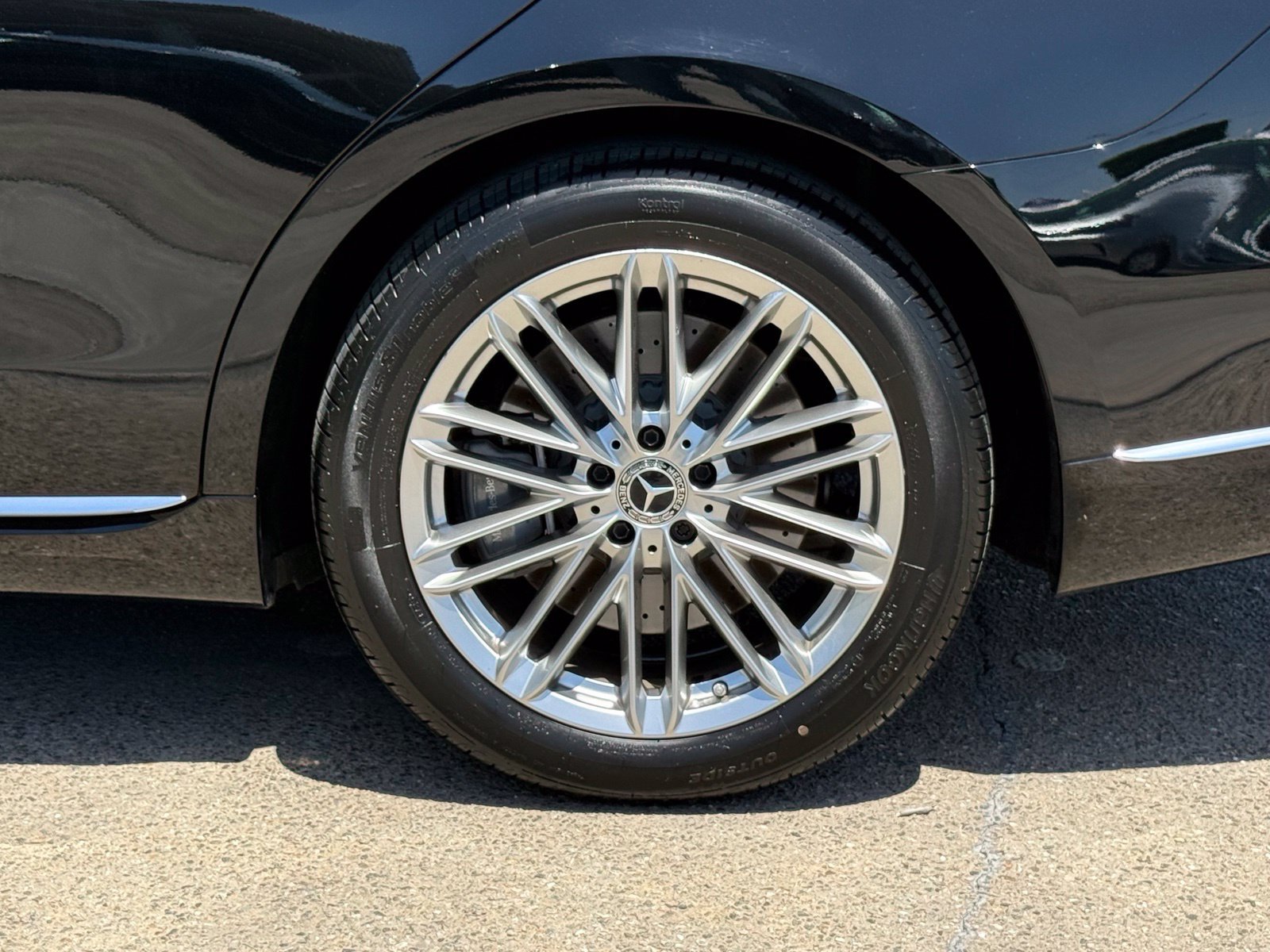 Used 2023 Mercedes-Benz S 580 4MATIC Sedan image 19