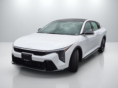 New 2026 Kia K4 GT-Line FWD image 8