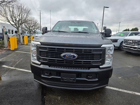 New 2026 Ford F350 XL image 2