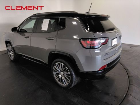Used 2022 Jeep Compass Limited w/ Elite Group image 8