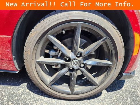 Used 2020 MAZDA MX-5 Miata Club RWD image 8