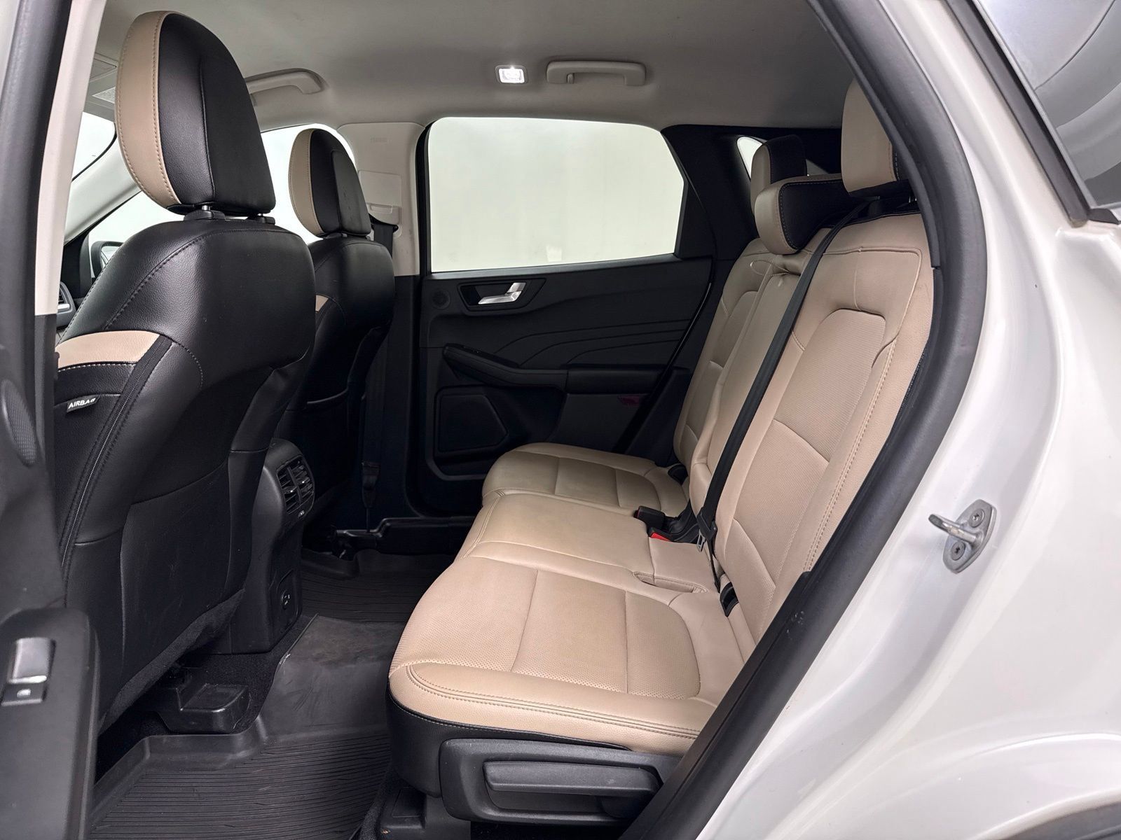 Used 2022 Ford Escape SEL w/ Technology Package FWD image 20