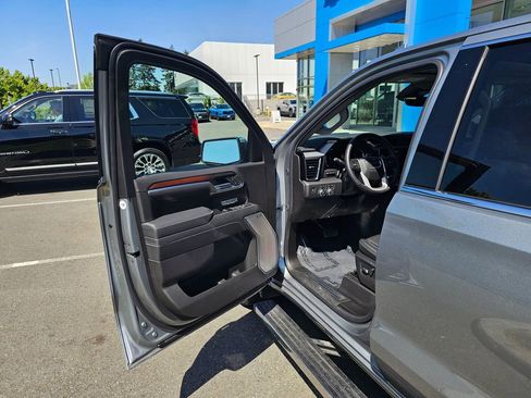 Used 2026 GMC Sierra 1500 Denali AWD/4WD image 19