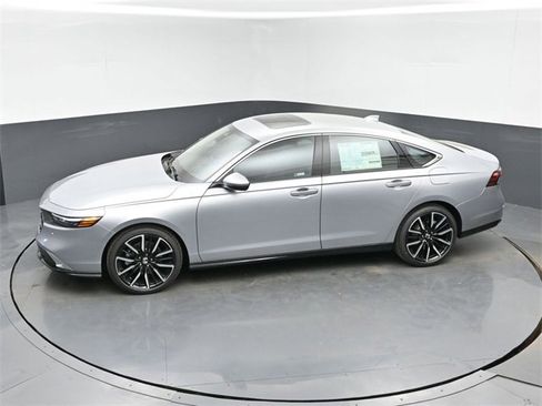 Used 2025 Honda Accord Touring image 33