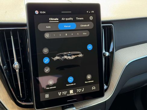 New 2026 Volvo XC60 B5 Plus w/ Protection Package Premier image 5