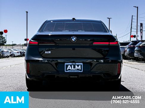 Used 2023 BMW 740i RWD image 5