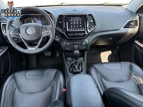 Certified 2022 Jeep Cherokee Limited AWD/4WD image 10