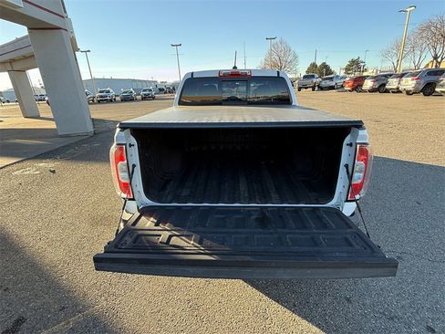 Used 2018 GMC Canyon All Terrain w/ Trailering Package image 46