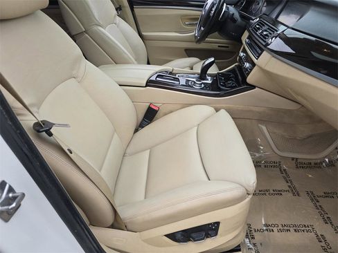 Used 2011 BMW 528i Sedan image 24