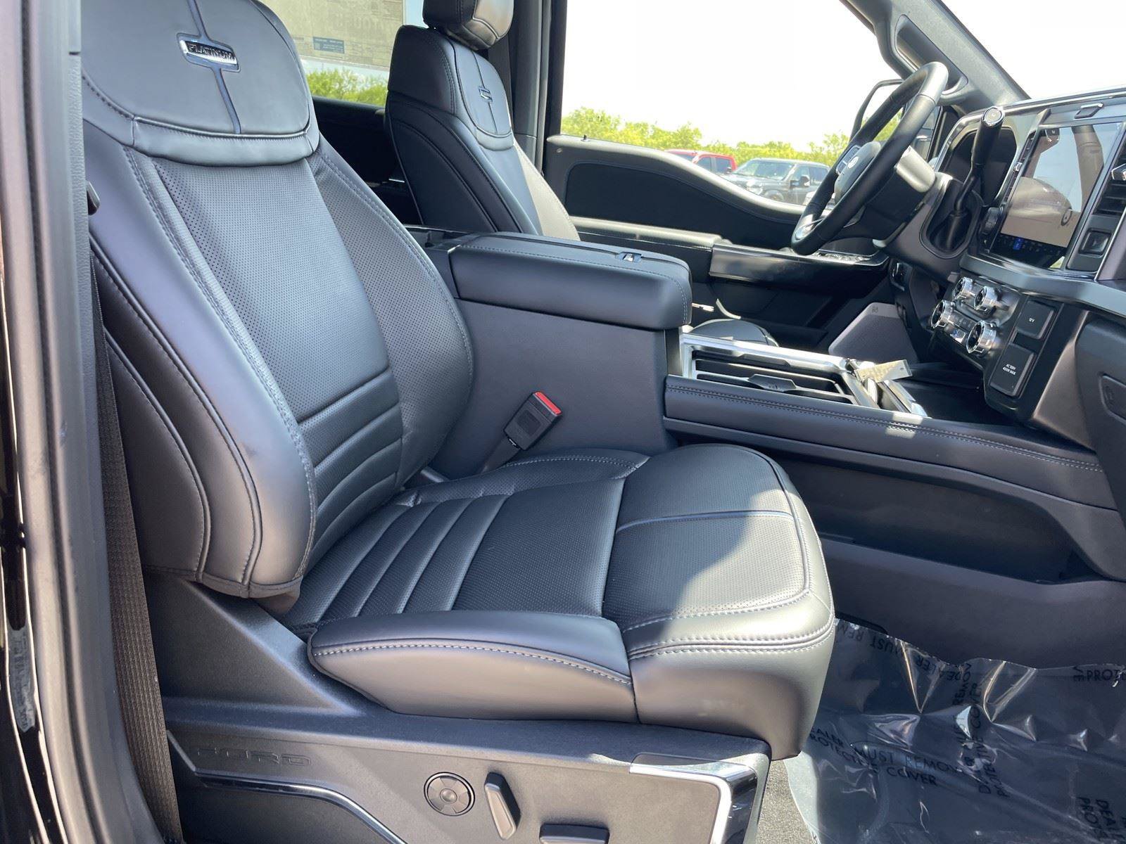 New 2026 Ford F250 Platinum AWD/4WD image 31