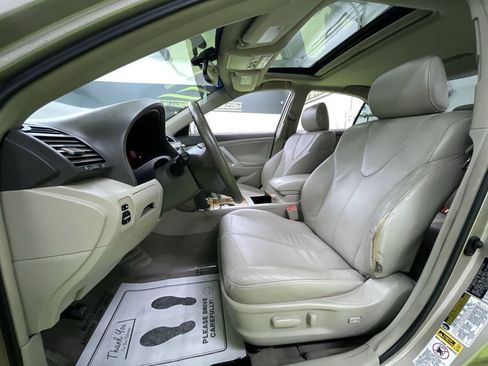 Used 2007 Toyota Camry V6 image 17