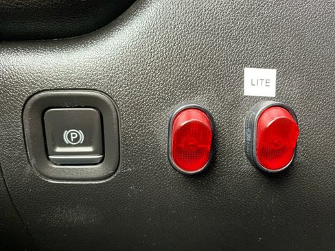 Used 2020 Chevrolet Silverado 2500 W/T w/ WT Fleet Convenience Package image 13