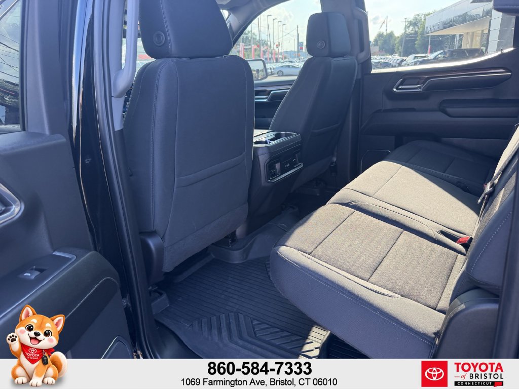 Used 2024 Chevrolet Silverado 1500 LT Trail Boss w/ Protection Package AWD/4WD image 32