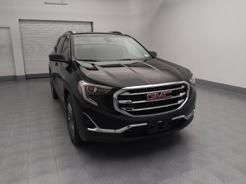 Used 2021 GMC Terrain SLT image 14