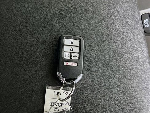 Used 2020 Honda Accord EX image 32