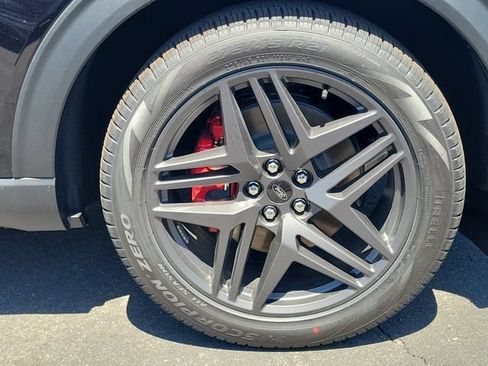 New 2026 Ford Explorer ST-Line w/ ST-Line Street Pack RWD image 6