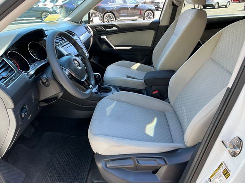 Used 2020 Volkswagen Tiguan S w/ 3rd Row Seat Package AWD/4WD image 9