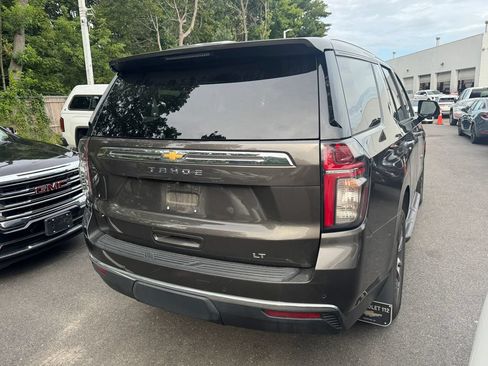 Used 2021 Chevrolet Tahoe LT w/ LT Signature Package AWD/4WD image 4
