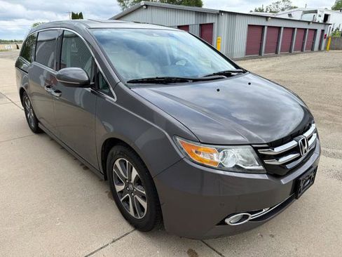 Used 2014 Honda Odyssey Touring Elite image 5