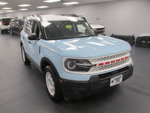 Used 2025 Ford Bronco Sport Heritage w/ Convenience Package AWD/4WD image 3