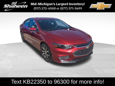 Used 2018 Chevrolet Malibu LT FWD image 1