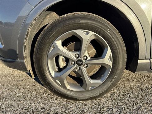 Certified 2023 Ford Escape ST-Line image 26