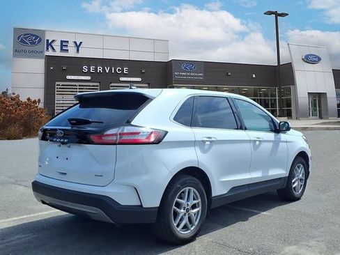 Used 2023 Ford Edge SEL AWD/4WD image 5