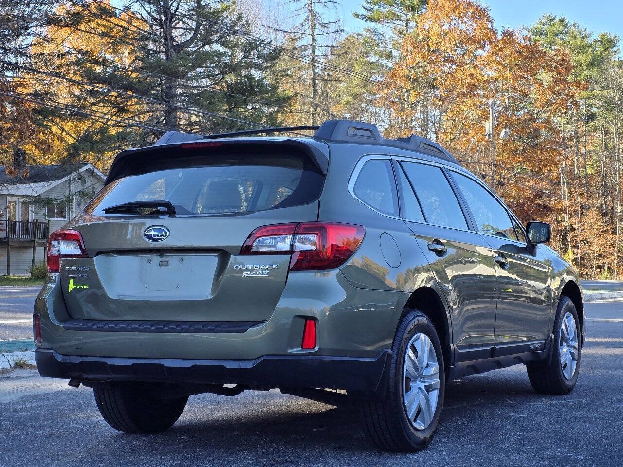Used 2016 Subaru Outback 2.5i AWD/4WD image 5