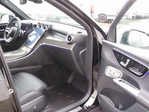 New 2026 Mercedes-Benz GLC 300 4MATIC image 17
