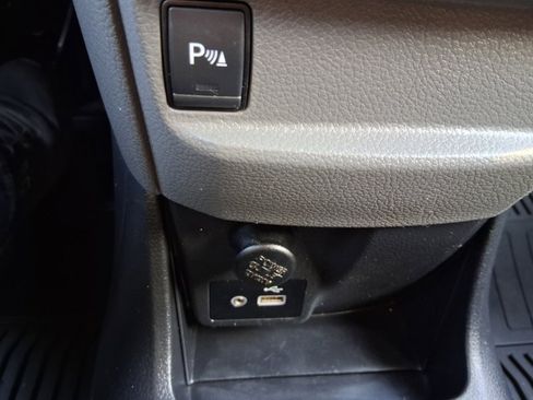 Used 2021 Nissan NV200 SV w/ Back Door Glass Package FWD image 12